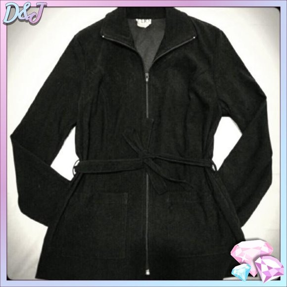 Clio Jackets & Blazers - 💎✨ Adorable Long Black Zip Up